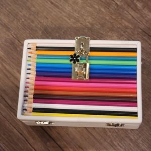 Colored pencil purse
